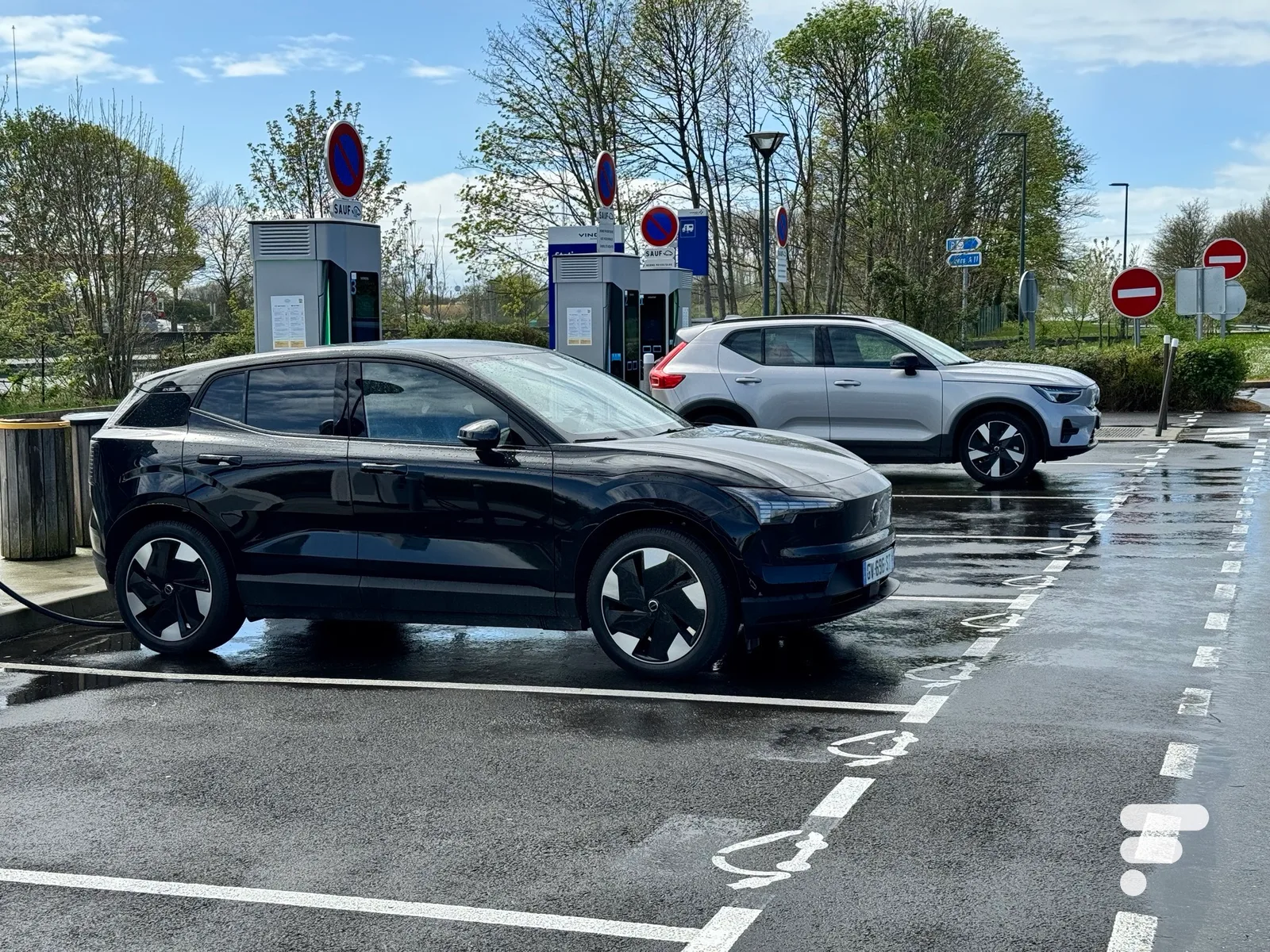 Volvo EX30